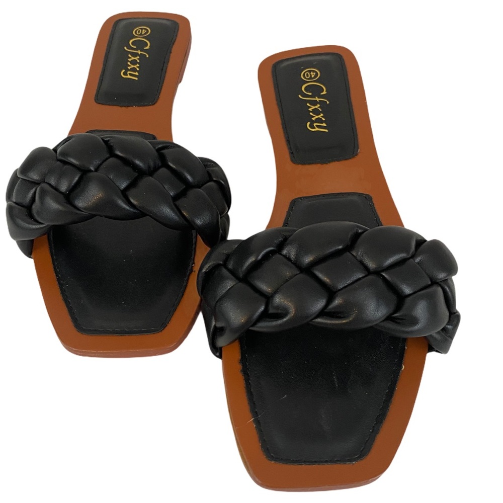 CFSSY Braided Vamp Sandals NWOT